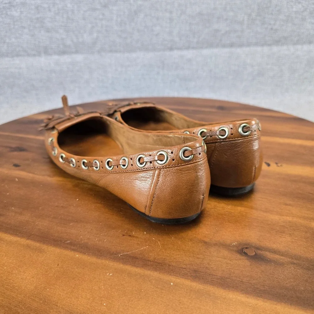 Dani Black for Ed-Io Brown Leather Kiltie Grommet Ballet Flats 7W Italy Vibram